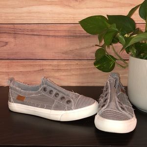 Blowfish distressed slip on shoes.